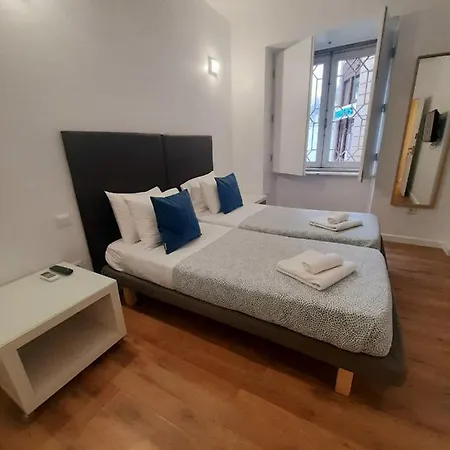 Clérigos 2* Oporto